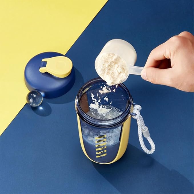 Shaker Bottle with Rope Handle